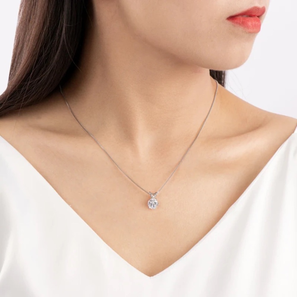 CERTIFIED  1 Carat D Color Moissanite Pendant Necklace 925 Sterling silver NEW - Picture 10 of 11